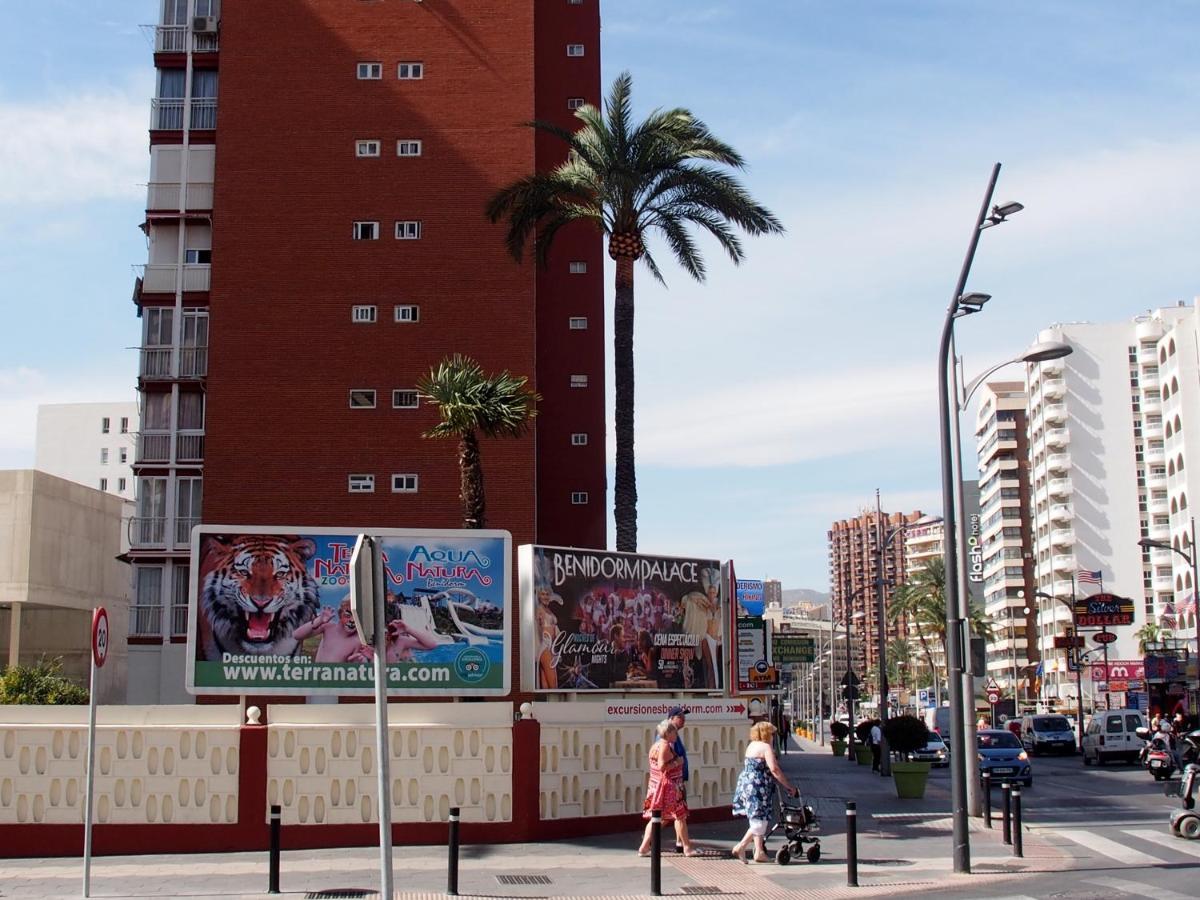 Virginia-48 Apartman Benidorm Kültér fotó